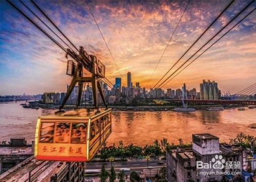 重庆旅游必去景点，山城魅力全攻略，这些地方不去等于白来！